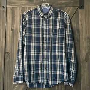 George Classic Fit Button Down